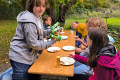 schulhofbaenke_dank_2024_030